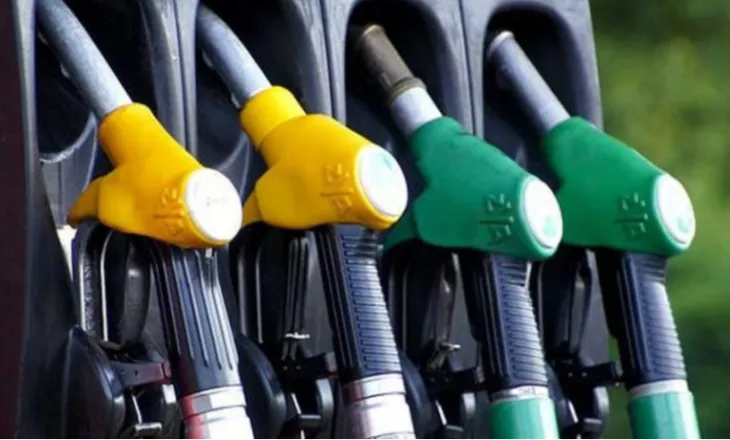 Çmimet e larta të karburanteve/ Konfindustria i kërkon qeverisë: Ulni barrën fiskale dhe taksat vjetore të makinave