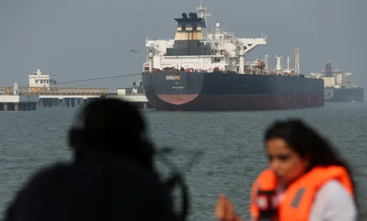 Çmimet e naftës mund të vazhdojnë të rriten pavarësisht lëshimit më të madh të rezervave në histori