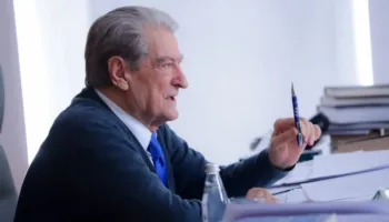 Çmimi i karburanteve, Berisha: Kërkojmë përgjysmimin e taksës së qarkullimit dhe lëvizjen e akcizës