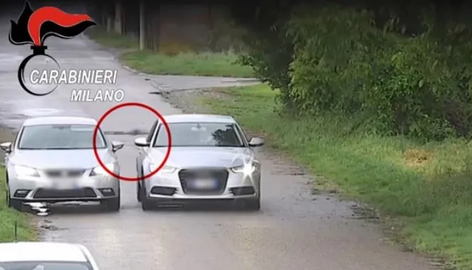 Çmontohet organizata shqiptare/ Operacion antidrogë, përgjimet ‘tradhëtojnë’ të rinjtë, 700 mijë euro kokainë…