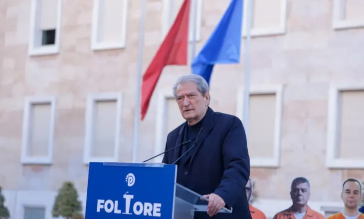 “Data 17, dita e kryengritjes së madhe paqësore”/ Berisha thirrje për pjesëmarrje në protestë: T’i tregojmë vendin Ramës