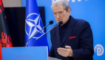 “Datën e protestës do ta caktojmë shumë shpejt!”/ Berisha, rikujton: Çështja “Balluku” s’mbyllet kurrë për opozitën!