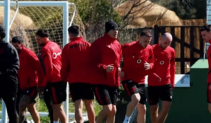 Dëmtohet Muçi, sulmuesi kuqezi lë grumbullimin e kombëtares