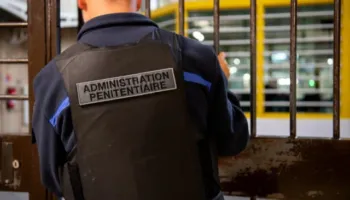 Dënohet 39-vjeçari shqiptar/ Grabiti një sërë bisnesesh: Isha nën ndikimin e kokainës dhe më duhej të grabisja (EMRI)