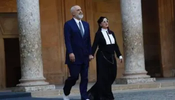 Denoncimi i avokatit/ Linda Rama, 6 orë në pyetje nga zyrtarë të Departamentit amerikan të Drejtësisë?