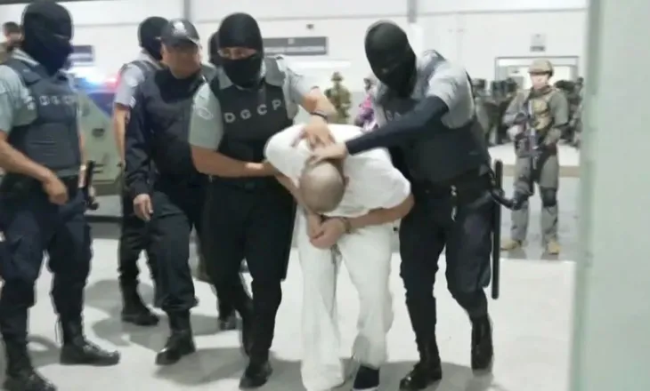 Detaje nga operacioni në Ekuador/ Goditje ndaj mafies shqiptare! Sekuestrohet 7,4 ton kokainë