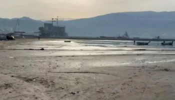 Deti tërhiqet me 10 metra nga bregu, zbatica krijon veshtirësi për peshkatarët në Vlorë