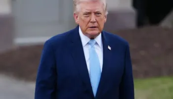 “Dhuratë” nga Teherani, Trump: Irani ka lejuar kalimin e dhjetë cisternave të naftës përmes Ngushticës së Hormuzit