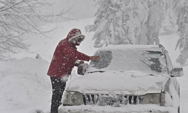 Dimri ende s’ka mbaruar/ Një stuhi e fortë me borë dhe ngrica po vjen në Evropë
