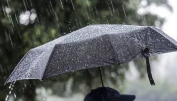 Dimri ‘nuk dorëzohet’, ulje temperaturash dhe dëborë në zonat malore/Çfarë paralajmëron meteorologia për ditët në vijim