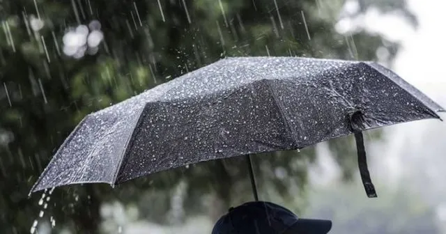 Dimri ‘nuk dorëzohet’, ulje temperaturash dhe dëborë në zonat malore/Çfarë paralajmëron meteorologia për ditët në vijim