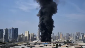 “Diplomacia s’është më opsion”! Irani, valë sulmesh me dronë e raketa ndaj Emirateve të Bashkuara Arabe