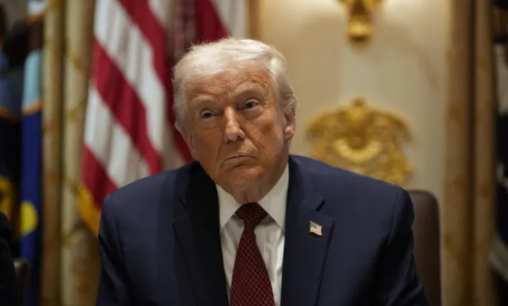 “Do të lundrojnë në fund të detit”, Trump: Kemi shkatërruar dhe fundosur nëntë anije detare iraniane