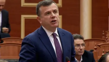 Dosja Balluku/ Balla paralajmëron: Vendimi merret në seancën e radhës
