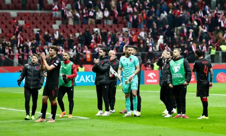 Duka, mesazh kuqezinjve: Mos e ulni kokën, kjo humbje nuk që e zbeh krenarinë që ndjej për ju