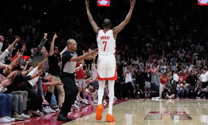 Durant shkruan historinë, kalon Michael Jordan për pikët në NBA