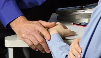 Dyfishohen denoncimet për ngacmime seksuale/ Tirana, Vlora e Korça me numrin më të lartë të rasteve