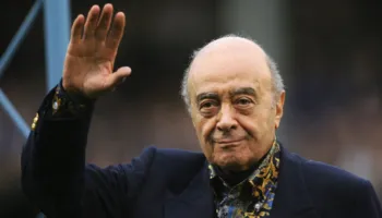 Dyshohen për bashkëpunim në përdhunime/ Tre gra merren në pyetje në Britani si pjesë e hetimit ndaj pronarit të Harrods, Mohamed Al Fayed