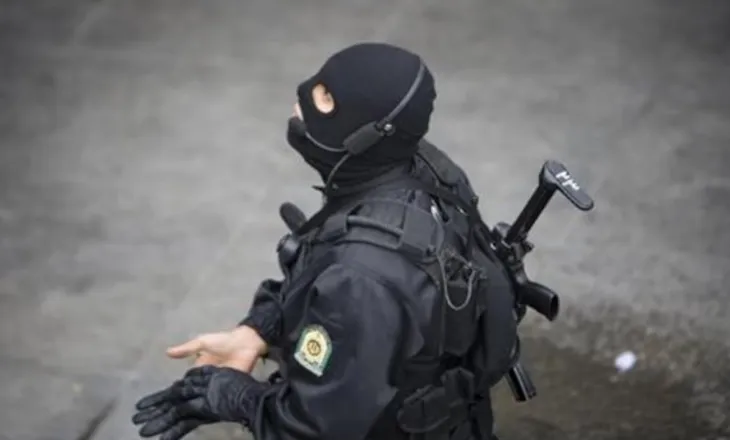 Dyshohet se spiunuan për SHBA-në dhe Izraelin, autoritetet iraniane arrestojnë 30 persona, shpërndanin informacione mbi ushtrinë dhe…