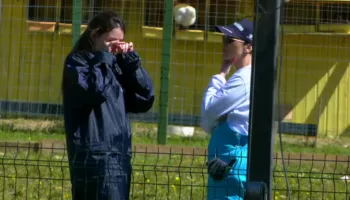 “E bëjnë për kamerat”, nisin dramat dhe tensionet e para në Ferma VIP, Vanesa shpërthen në lot