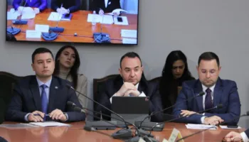 “E turpshme”/ Balliu prezanton projektligjin, PS kundër: Paratë e konfiskuara nga krimi, t’i kthehen shoqërisë