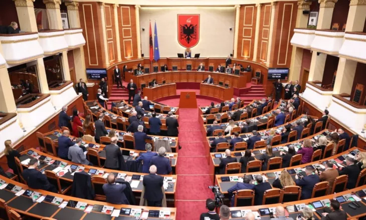 Editoriali me presidentin Vuçiç mbi integrimin e Ballkanit në BE, PD kërkon seancë dëgjimore me Ramën