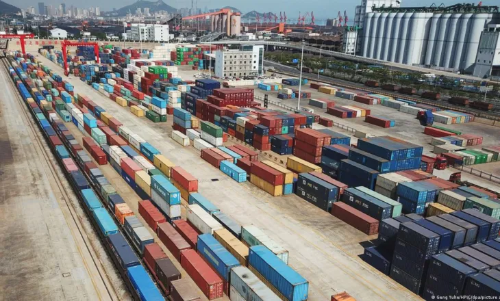 Ekonomia kineze: Objektiv rritjeje më i ulët dhe rritje shpenzimesh ushtarake