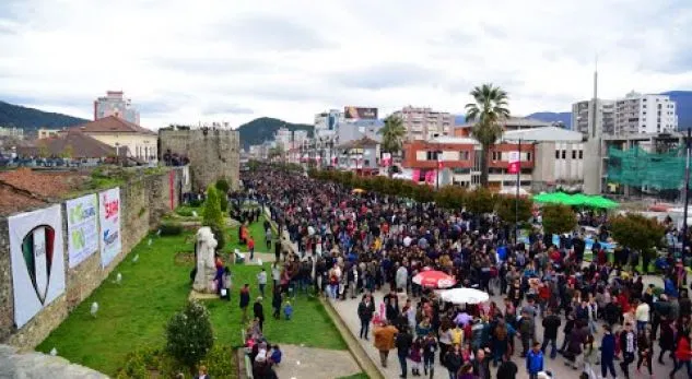 Elbasani, kryeqyteti Ditës së Verës