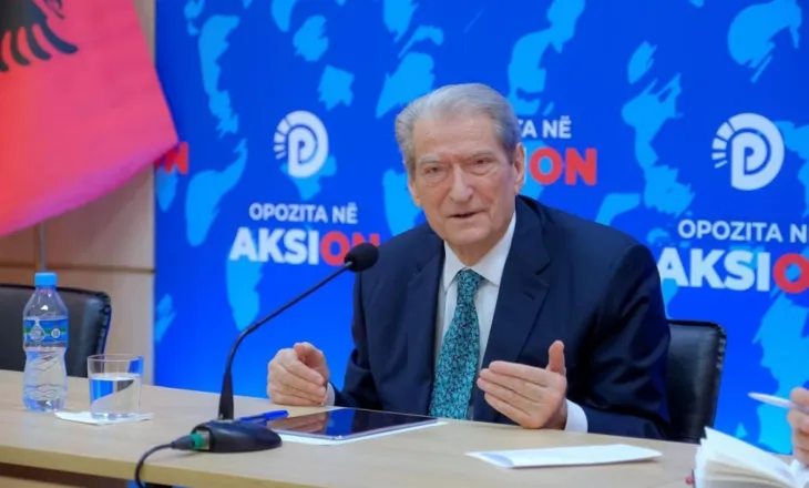 Elezi tregon se çfarë po ndodh në selinë blu: Sali Berisha po mban peng PD, t’i vendosim kufij këtij njeriu!