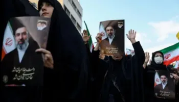 Emërimi i Mojtaba Khameneit në krye të Iranit/ Televizioni shtetëror feston, por lideri i ri nuk është shfaqur ende në publik