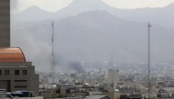 Emiratet e Bashkuara Arabe: Po i përgjigjemi një kërcënimi me raketa! Irani: Sulmuam bazat ajrore në Kuvajt e EBA