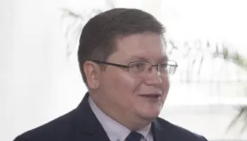 “Emri i shefit të ri të Zyrës ruse në Kosovë figuron në një databazë që e lidh me inteligjencën ruse”