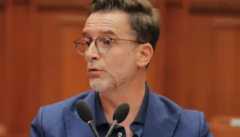 Erion Braçe vetëofrohet si kandidat për Bashkinë e Tiranës