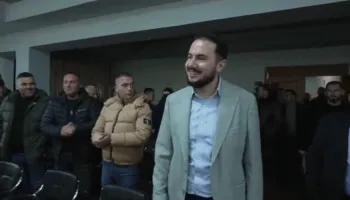 Ervin Salianji nis takimin me strukturat dhe mbështetësit e PD në Vlorë