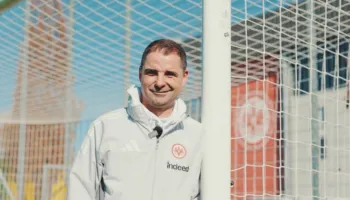 Ervin Skela në një rrëfim ndryshe: Si shpëtova ekipin gjerman nga rënia dhe më pas fituam kupën