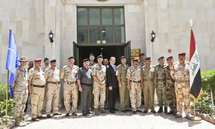 “Është një tërheqje e përkohshme”, NATO largohet nga Iraku