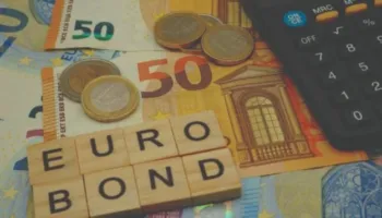 Euro zbret në minimum të ri historik, zhvlerësohet edhe dollari amerikan