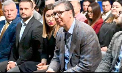 Fati i SNS varet në fije të perit, Gjermania ka në dorë vendimin, ja masat që pritet të marrë PPE për partinë e Vuçiçit