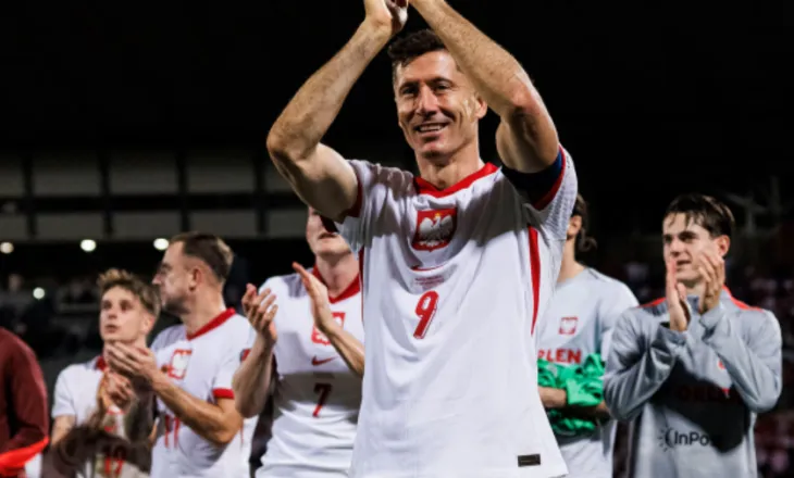 Federate polake motivon futbollistët para sfidës me Shqipërinë, vendos premio për kualifikimin në botëror