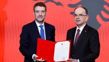 Ferit Hoxha reagon pas emërimit si Ministër i Jashtëm: Do punojmë me dinjitet për anëtarësimin e Shqipërisë në BE