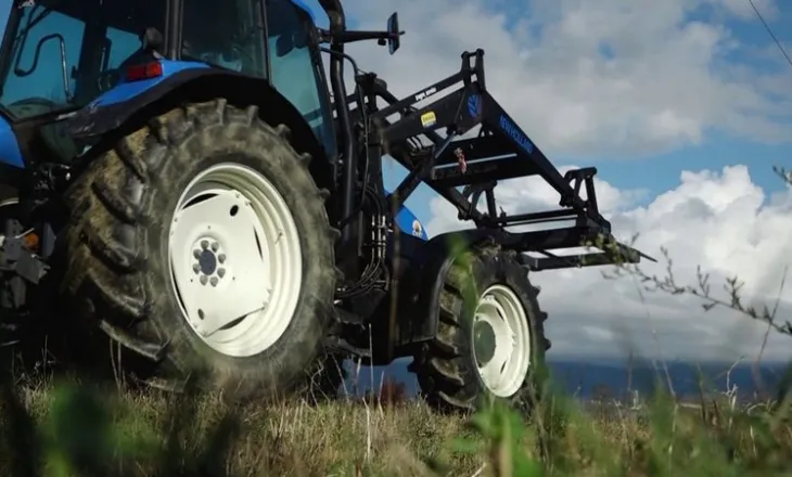 Fermerët të shqetësuar nga rritja e çmimit të naftës, ekspertët: Nëse situata nuk ndryshon do ketë më pak të mbjella