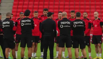 ‘Finalja’ ndaj Polonisë, Hysaj: Mezi pres të zbres në fushë! Laçi: Bëjmë krenar gjithë Shqipërinë