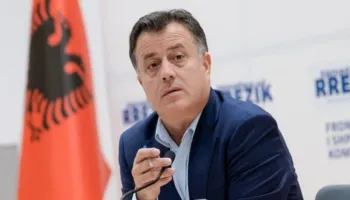 Flamur Noka: Ne po luftojmë për t’i sjell këtij vendi demokracinë, nuk jemi në betejë për pushtet