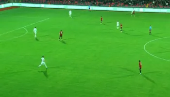 Flamurtari bën befasinë, mposht Vllazninë dhe lë vendin e fundit, ndizet sërish gara për titullin