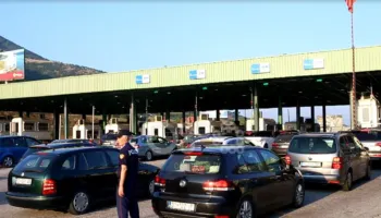 Fluks në Morinë, mbi 13 mijë qytetarë dhe 9 mijë mjete në 24 orët e fundit