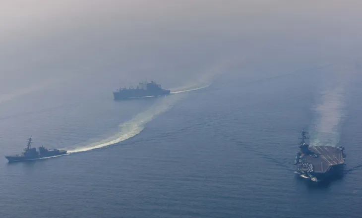 Forcat amerikane fundosin 16 anije iraniane vendosëse minash, ndërsa raportet thonë se Teherani po minon Ngushticën e Hormuzit