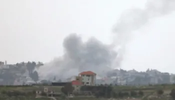 Forcat izraelite godasin vendet e raketave dhe mbrojtjen ajrore në Iran