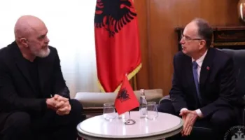 FOTO/ Propozimet për ndryshimet në qeveri, Presidenca zbardh takimin e Begajt me Ramën
