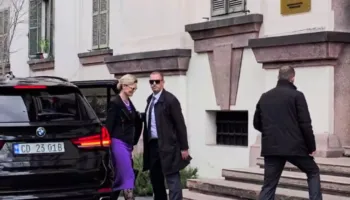 Gara për drejtorin e ri të Policisë së Shtetit, Nancy VanHorn shkon në Ministrinë e Brendshme