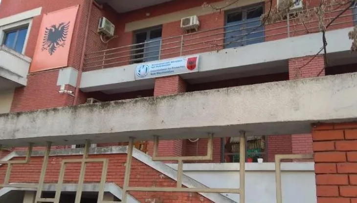 Gara për pozicionin e Komisionerit për Mbrojtjen nga Diskriminimi, zbardhen emrat e 7 kandidatëve!